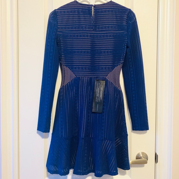 BCBG DRESS - Picture 4 of 10